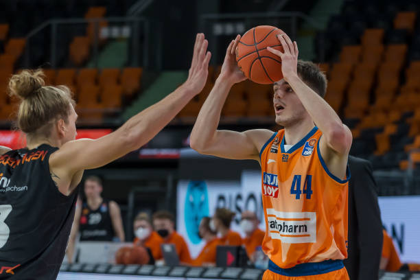 攻防两端表 攻防两端表