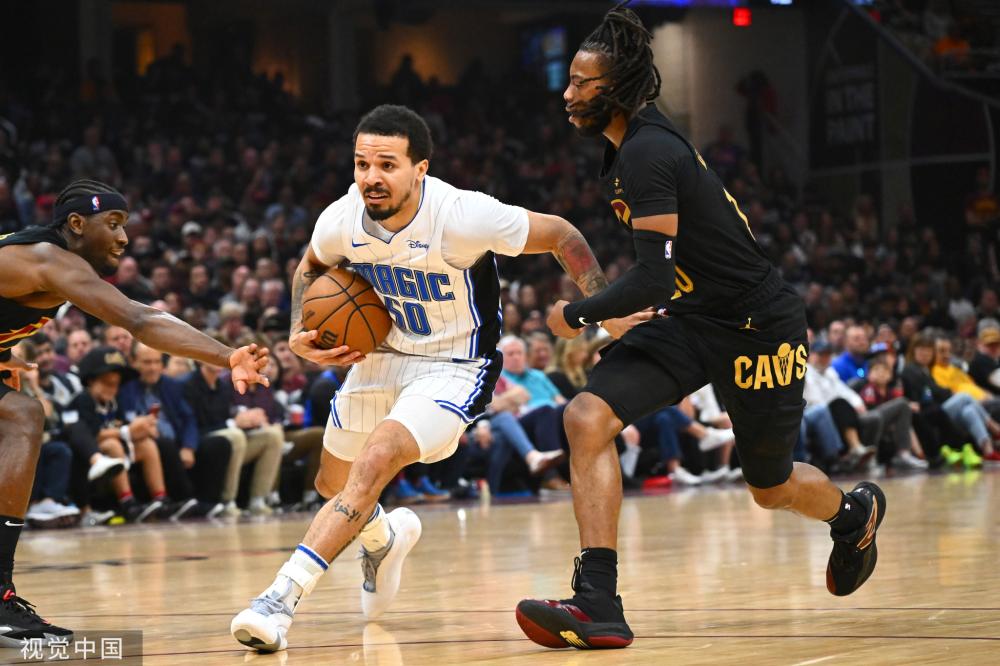 与巴塞罗那 与巴塞罗那